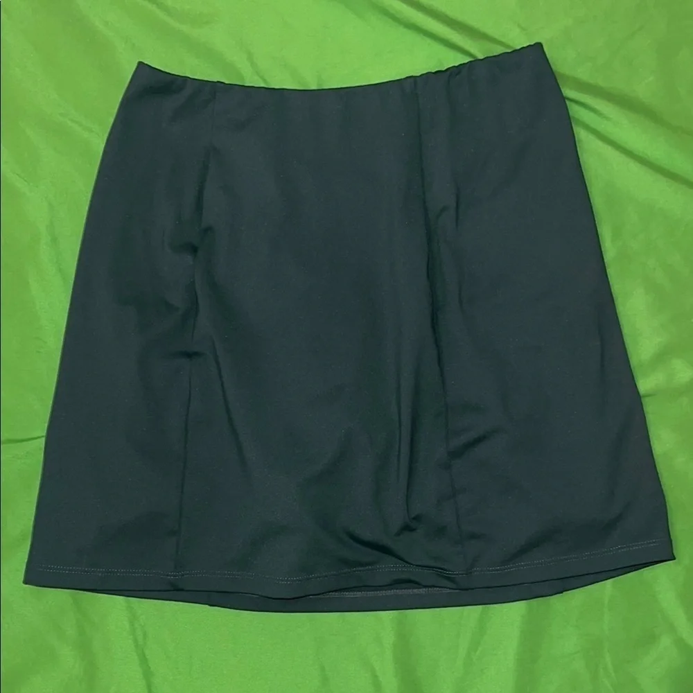 REI Classic Green Women's Sports Skort size Small